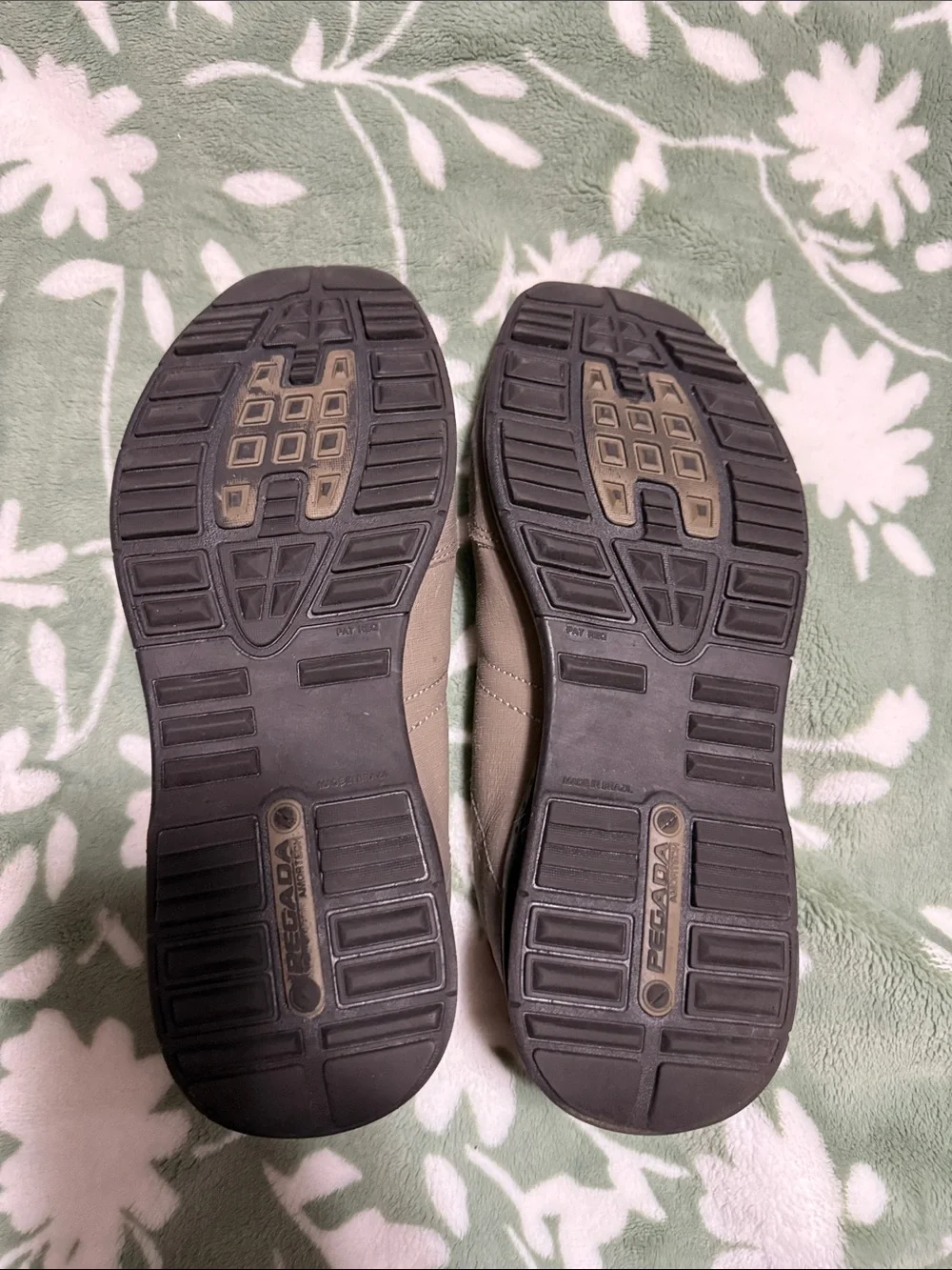 Pegada Men's Taupe Slip-On Lace-Up Loafers with Side Zip